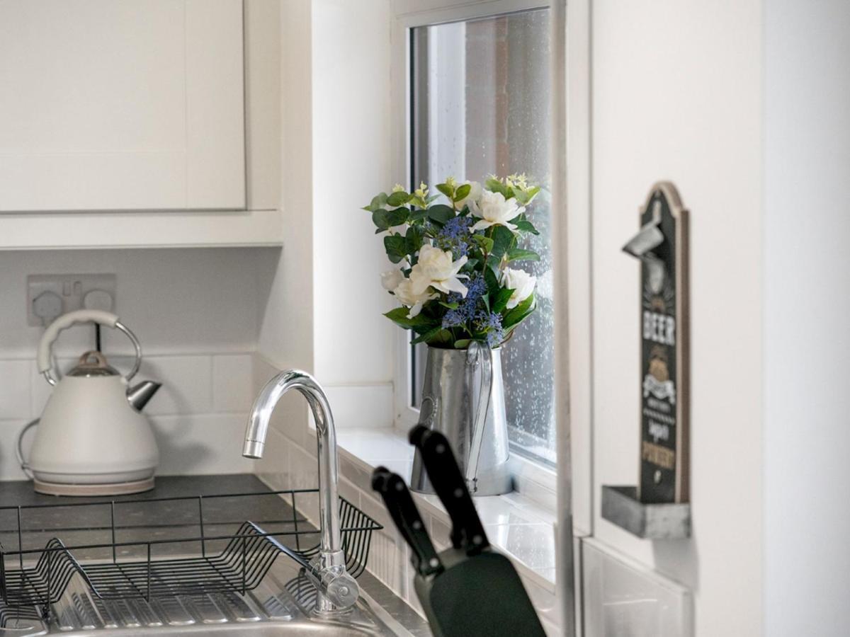 בלפסט Pass The Keys Mccracken'S Townhouse - 10 Min Walk To City Centre מראה חיצוני תמונה